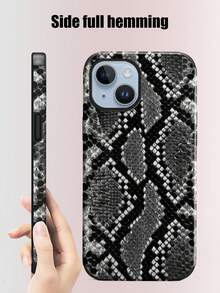 1 pieza Funda de teléfono de piel sintética con estampado de piel de serpiente gris, elemento animal de moda con impresión UV, funda de teléfono de piel sintética compatible con Apple/Galaxy S24 Ultra, 17 Pro Max/16 Pro Max/12 Pro/13/14 Plus/15 Pro Max/16 Pro Max, 11/13 Pro XR/XS Max, textura de piel de serpiente en relieve, cubierta protectora resistente a caídas, regalo creativo