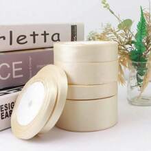 1 لفة شريط ساتان بوليستر للصناديق الهدايا وصناديق الحلوى وصناديق الكيك والزهور الزخرفية (صبغة آلية، انحراف لوني بسيط)