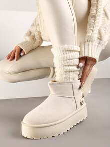 Botas de nieve con suela gruesa y decoraciones metálicas - Beis - Ver 1