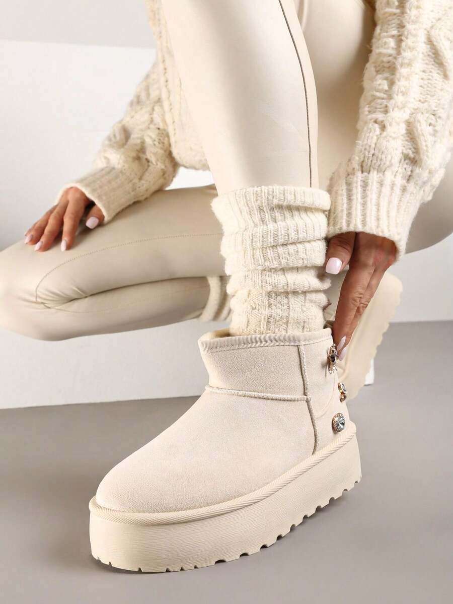 Botas de nieve con suela gruesa y decoraciones metálicas - Beis - Ver 1
