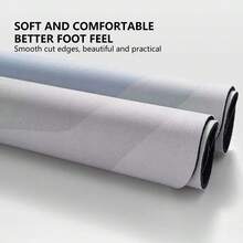 1pc Diatomite Christmas Atmosphere Rug, High-End Carpet For Living Room Bedroom Holiday Foot Mat Home Decor Christmas Decorations Room Decor Christmas Decorations Home