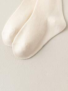 5 pares de calcetines hasta el tobillo con letra C para niños, versátiles y de estilo escolar casual, nuevos, transpirables, suaves y cómodos para adolescentes y estudiantes de secundaria en otoño, y calcetines populares para niños y niñas de secundaria y preparatoria