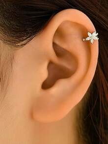 CIZME 1PC Silver Ear Cuff Earrings For Women,Ear Cuff Non Piercing Cartilage Clip Cuff Earrings Fake Earrings,Ear Cuffs For Women Non Piercing Silver Cuff Earrings, Clip On Cartilage Wrap Earring Adjustable Earrings Set, Hypoallergenic Fake Earrings,Clip On Cartilage Earrings For Sensitive Ears,Silver Ear Wrap Earrings For Helix Cartilage - Silver - View 6