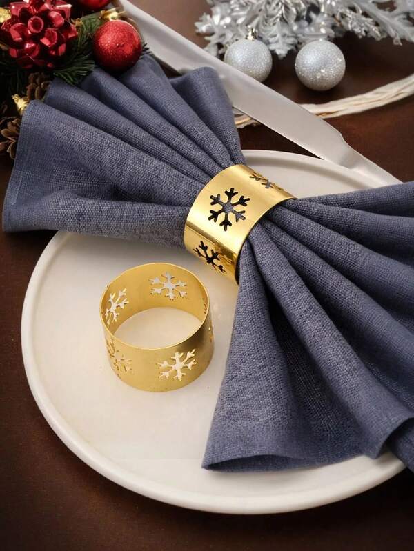 6 حلقات مفرش طاولة عيد الميلاد الفاخرة باللون الذهبي، بنقوش متقطعة بشكل نجوم الثلج والرنة، مناسبة لفنادق المطاعم وديكور طاولات عيد الميلاد