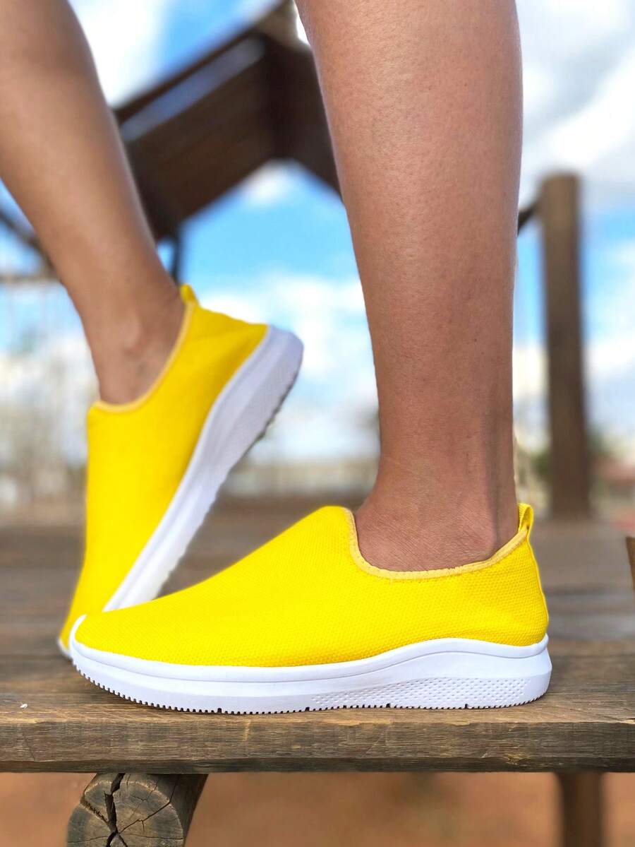 Women's Easy-Fit Orthopedic Slip-On Gym Walking Running Lightweight Soft Sneakers - Màu vàng - Xem 1