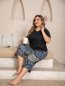 Plus Size Women 2pcs Short Sleeve Pajama Set, Purple Heart Pattern - Black - View 3