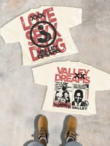 A 220-Gram Pure Cotton T-Shirt. The Back Has A Distressed Text Pattern Like "LOVE  DREAMS". The Front Features A "VALLEY DREAMS" Theme With Retro Poster-Style Character Images. Suitable For Men Who Like The Vintage Street Style For Daily Summer Wear. - 杏色 - 查看 1