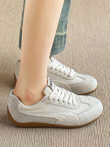 Women's Casual Sneakers, 2025 New Soft And Comfortable Flat Women's Shoes, Color Matching, Fashion Versatile Outdoor Comfortable Women's Training Shoes, Low-Top Round Toe Lace-Up Outdoor Comfortable Women's Low-Top Shoes, Outdoor Street Style Travel Holiday Women's Shoes