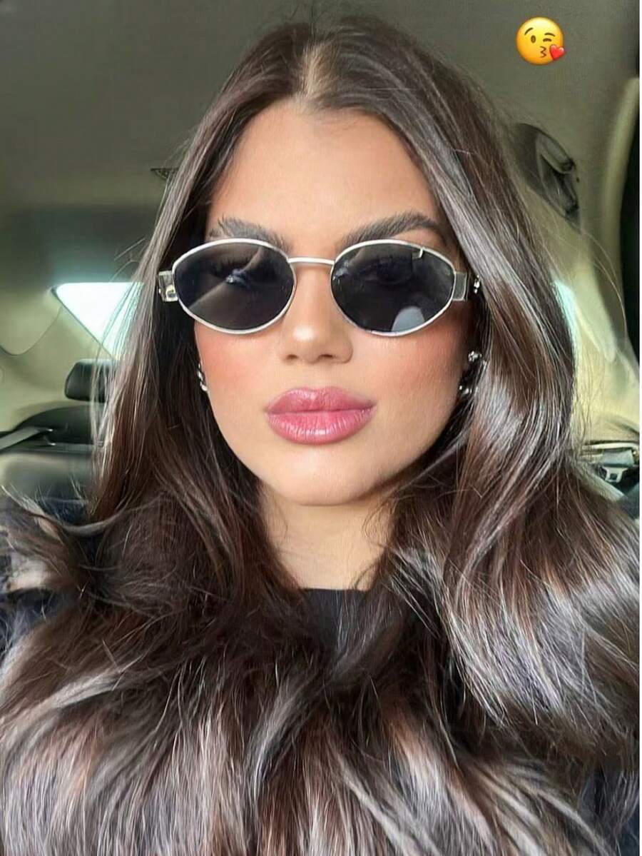 Sunglasses 2024 New Metal Female Internet Celebrity Street Photography Sunglasses Retro Lisa Same Style Selfie Mirror - 銀色 - 查看 1