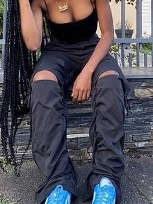 Women's Black Outdoor Sports Retro Cargo Pants, 90s Streetwear Y2K Fashion Pockets