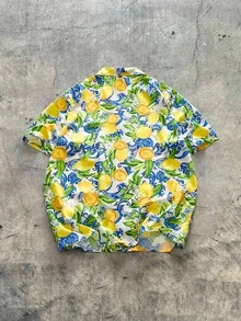 Camisa de manga corta con cuello vuelto y botones, estampado digital, estilo vacacional para hombres - Multicolor - Ver 2