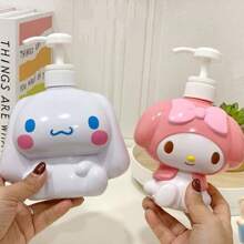 Sanrio Sticlă de duș cu șampon și gel de duș Sanrio cu personaje drăguțe de desene animate Kuromi Melody Hello Kitty/Cinnamon Dog, sticlă de presare pentru gadgeturi de baie, sticlă de loțiune drăguță Kuromi cu desene animate, sticlă de dispensare cu presare în formă de 3D, sticlă de șampon, sticlă de baie, capacitate mare, potrivită pentru depozitare în călătorii