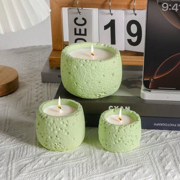 French Vanilla Scented Candle In Space Cup, Available In Regular, Large, And Extra Large Sizes, Suitable For Holiday And Home Decor