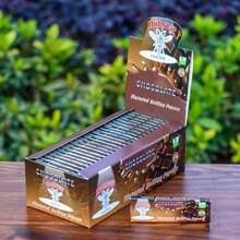 50 Booklets (2500 Sheets)/Box, HORNET Flavored Rolling Papers 1 1/4 Size, 50 Sheets/Booklet, Multiple Flavors Available, Portable Boxed Rolling Papers Smoking Accessories