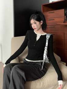 韩版设计 V 领修身二合一长袖针织毛衣，女式分层套头衫