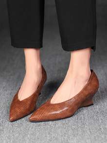 1 Pair Solid Color Fashionable PU Leather Animal Print Women Wedge Heel Shoes, Suitable For All Seasons - Brown - View 3