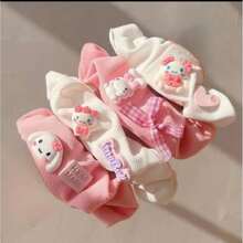 Sanrio 4pcs Sanrio Cartoon Cute Kuromi & Pompompurin Plush Hair Scrunchies, Versatile & Adorable Hair Accessories, Won't Damage Hair, Suitable For Bathroom, Outdoor, Gifts For Friends & Sisters