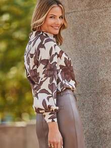 Koszula z długim rękawem w stylu retro z francuskim nadrukiem kwiatowym, wysokiej jakości estetyka z nadrukowaną kolorystyką, złote guziki i rękaw typu latarnia dla eleganckiego efektu, minimalistyczna i szykowna, odpowiednia do codziennych dojazdów do pracy/nieformalnych spotkań/randek, wiosna/jesień