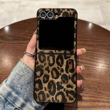PC Folding Case, PU Anti-Leather Outer Layer Phone Case With Leopard, Tiger, Zebra Print Design Compatible With Sam Galaxy Z Flip Fold 3 4 5 6 Fold Case Design For Moto Razr 40 50 60 Ultra Cute Phone Case - 豹3 - 查看 1