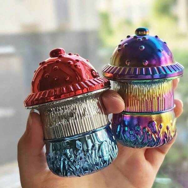 1pc New Mushroom Shaped 4-Layer Metal Grinder Smoking Accessory, Metal Herb Grinder, Available In Colorful/Red And Blue Colors