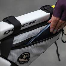 Rhinowalk Bolsa para cuadro de bicicleta, bolsa de tubos, bolsa triangular, bolsa para manillar, accesorios para bicicleta - blanco - Ver 5