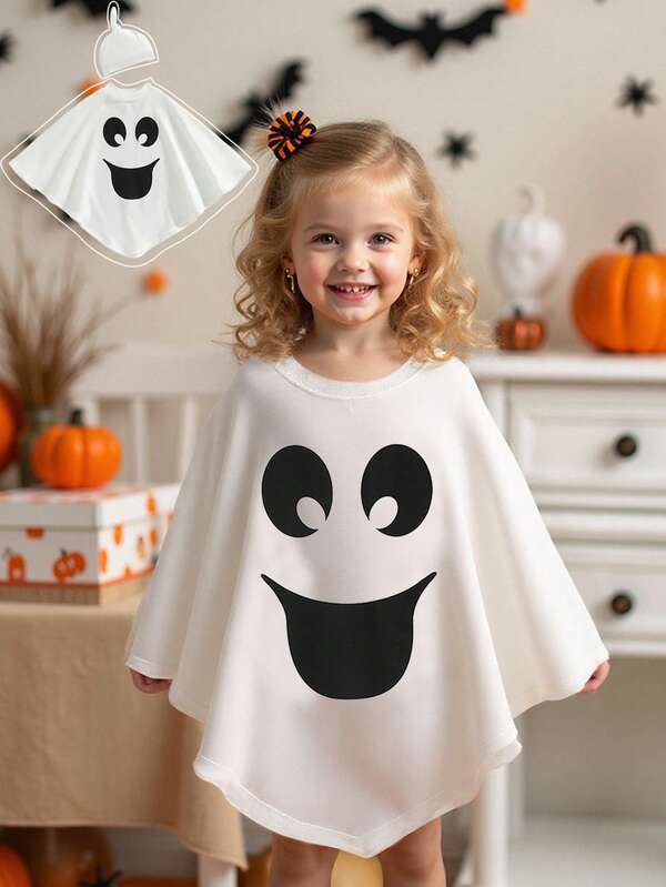 Halloween modischer Umhang, weißer Kapuzenumhang mit niedlichem lächelndem Gesicht Aufdruck + weißer Hut, sehr festliche niedliche Dekoration, geeignet für Feiertags-Outfits