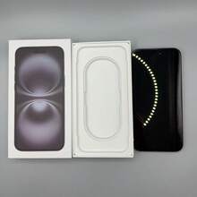 Ein super realistisch aussehendes Handymodell, aber dies ist kein echtes Telefon, es hat keine nutzbaren Telefonfunktionen, geeignet für Heimdekoration, Filmrequisiten, üblicherweise als Streich-Geschenke für Familie und Freunde, Aprilscherz-Requisiten