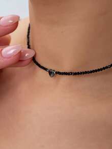 1pc Black Gallstone Heart Choker Necklace For Women – Stylish Crystal Glass Beaded Clavicle Chain, Simple Elegant Design For Casual Attire