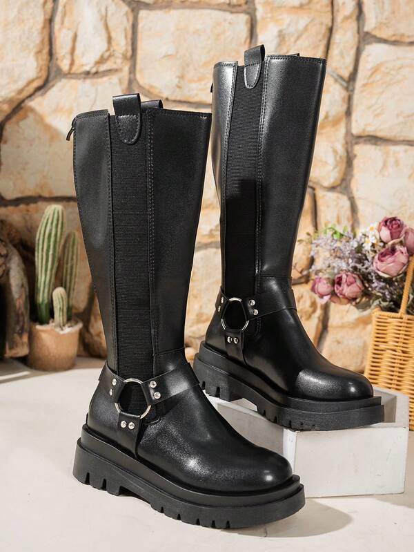 Stivali alla caviglia in pelle nera con fibbia e pieghe, stivali con suola spessa di moda, stile europeo e americano, stivali classici, stivali autunnali/invernali con zip posteriore e fibbia, stivali neri da cavaliere