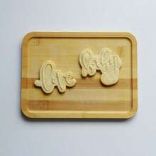 1 PIEZA Molde de galletas de plástico con fuente en inglés "Baby & Love, Thank You, Mr.&Ms.", adecuado para cortar galletas, fácil de dar forma y desmoldar, es una buena herramienta para hornear en la cocina - Blanco - Ver 5