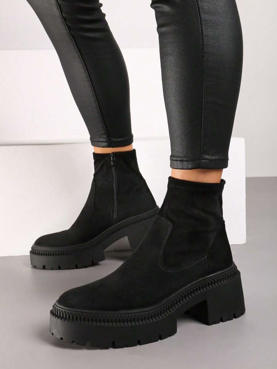 Chelsea Boots With Thick Sole And Wedge Heel, Elastic Vamp - Black - View 1