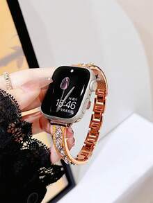 1 pezzo di bracciale di lusso di alta gamma con fiori per donna, cinturino in metallo compatibile con Apple Watch da 38/40/41/42/44/45/46/49mm, compatibile con cinturini Apple Watch Ultra/SE/Series 10/9/8/7/6/5/4/3/2/1