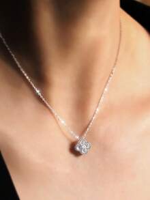 ELSEDES 1 Stück handgefertigte 925er Sterling Silber Kette mit vierblättrigem Kleeblatt Anhänger und funkelnden Edelsteinen, modisch und elegant, hochwertiger Schmuck geeignet für den täglichen Gebrauch, Partys und Jahrestags-Outfits von Frauen