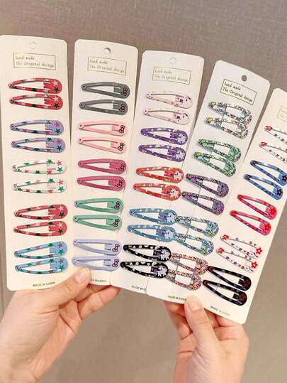 40 pièces/set Pinces à cheveux avec fleurs, nœuds, motifs floraux et licornes peints en couleurs aléatoires pour filles. Assortiment de pinces BB à gouttes d'eau aléatoires, pinces pour frange, à porter au quotidien, à mélanger et assortir (sans carte)