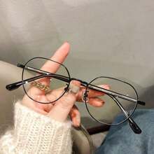 1 Pair Women's Metal Frame Glasses, Minimalist Fashion, Oval Transparent Lenses, Retro Style - Multicolor - View 3