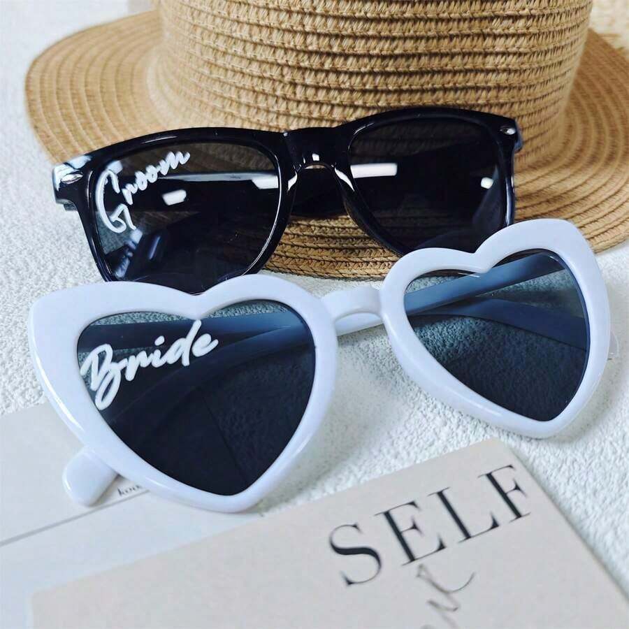 2pcs/Set Wedding Decorations Bride/Groom Black And White Party Glasses Set Bride To Be Wedding Engagement Honeymoon Travel Wife Gift Outdoor Wedding Bachelorette Party Bridal Shower - màu đen - Xem 1