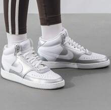 Nike Court Vision Mid 女士多功能防滑减震中帮运动鞋 - 白色/銀色 - 查看 3