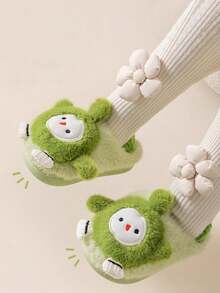 Un par de nuevas pantuflas cálidas de invierno para niños, pantuflas de peluche con diseño de dibujos animados lindos para bebés para interiores