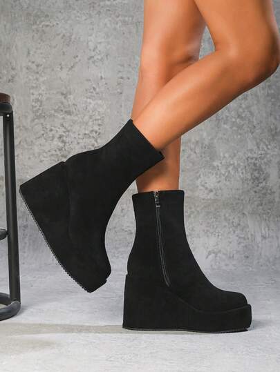 女士时尚粗跟短踝靴，春秋季套穿弹力修身靴，冬季高帮复古厚底舒适马靴