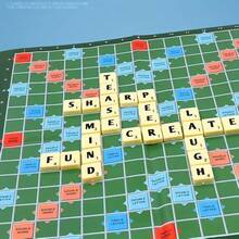 即时单词棋盘游戏 - 带有拼写和单词列表的填字游戏板，适合家庭娱乐的便携式英语学习板，易于使用的设计，带有颜色编码的拼图和单词列表，适合成人和青少年的互动学习游戏，互动学习游戏 | 彩色编码拼图 | 塑料板，单词拼图游戏，圣诞节和派对用品，无需电源棋盘游戏之夜和派对活动 - 綠色 - 查看 6