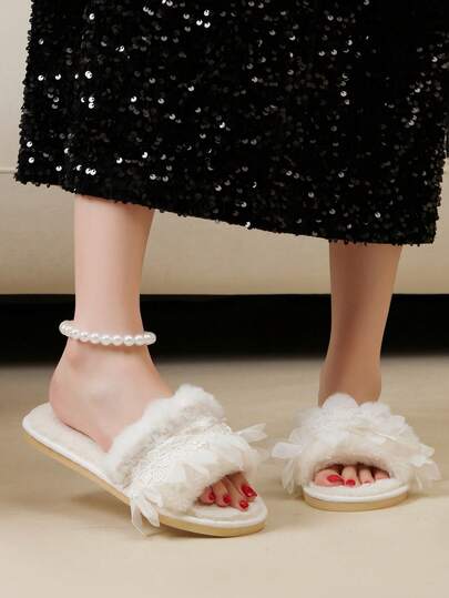 2025年新款奶油色流苏别致面料女童春秋时尚女士家居拖鞋