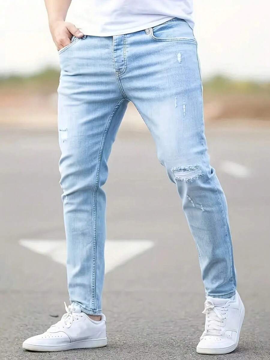 Men's Light Blue Ripped Jeans - Distressed Skinny Stretch Denim Pants For Men, Slim Fit Comfort Tear Casual Streetwear, Versatile Fashion Jeans For Everyday All Season - 淺色水洗藍 - 查看 1