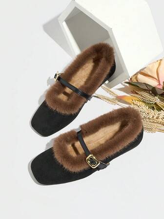 2025 新款法式人造毛皮女士一脚蹬平底鞋，黑色方头百搭毛绒内衬平底鞋，带扣带，冬季