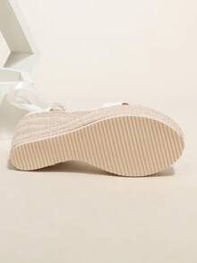 Sandalias de plataforma y cuña para mujer, estilo coreano de verano, versátiles, con suela gruesa, tacón súper alto y tejido de paja - Blanco - Ver 8
