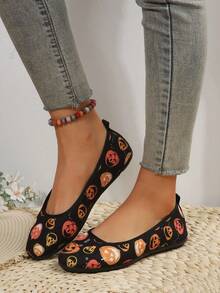 New Plus Size Women Comfortable Simple Round Toe Flat Casual Slip-On Shoes, Fashion Outdoor Wear For Autumn/Winter