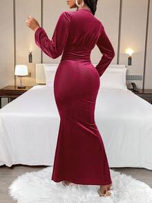 AIJ Elegant Mid-Stretch Fitted Long Dress, Women's V-Neck Ruched Long Sleeve Evening Gown, Suitable For Formal Occasions And Evening Wear - Burgundy - View 2