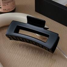 4 piezas/2 piezas/1 pieza Nuevos clips de pelo de silicona suave de 11 cm sin deslizamiento y antideslizantes - Agarre fuerte, unisex - Elegantes clips de pelo negros, adecuados para uso diario, gimnasio, ocasiones formales - Extracción sin daños, accesorio de pelo moderno, accesorios de pelo con textura de goma, pinzas de garra de otoño, accesorios de invierno para atuendos de vacaciones para mujer