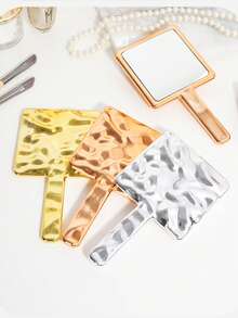 Espelho de mão portátil quadrado com efeito ondulado na água, moderno e charmoso, para maquiagem em viagens. Ideal para presentear familiares e amigos. Perfeito para maquiagem, maquiagem, decoração de quarto, penteadeira, viagens, quarto, acessórios de maquiagem, espelho, espelho de penteadeira, mini espelho, espelho compacto, espelho pequeno, espelho de mão, lembrancinhas, ferramentas de maquiagem, produtos baratos, presentes, presentes para mulheres, presentes de Natal.