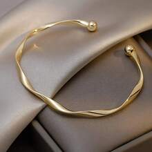 Women's Elegant Simple Twisted Alloy Bracelet - Suitable For Daily Wear And Parties - Vàng - Xem 7