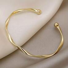 Women's Elegant Simple Twisted Alloy Bracelet - Suitable For Daily Wear And Parties - Bạc - Xem 5